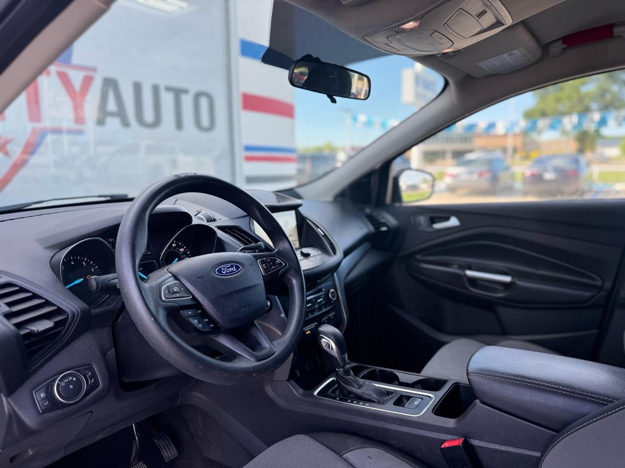 Ford Escape SE FWD 2019