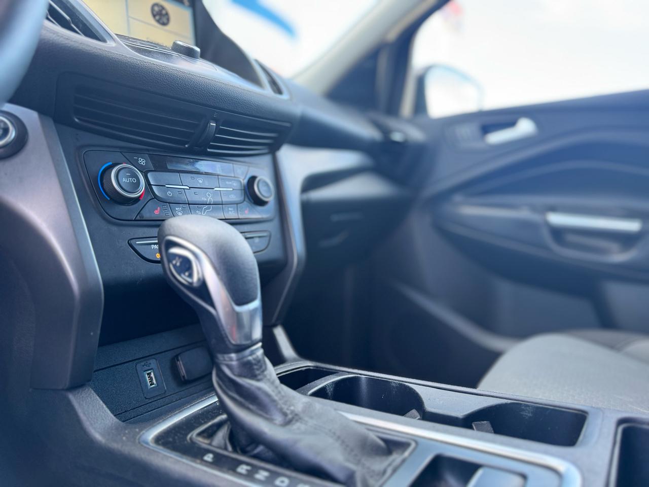 Ford Escape SE FWD 2019