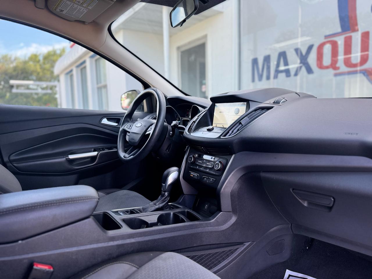 Ford Escape SE FWD 2019