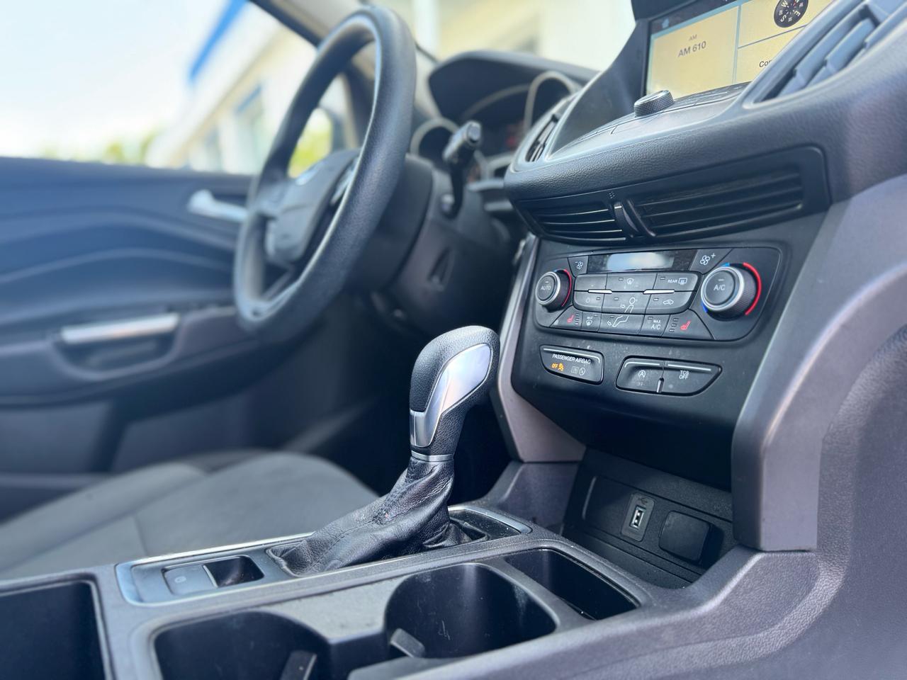 Ford Escape SE FWD 2019