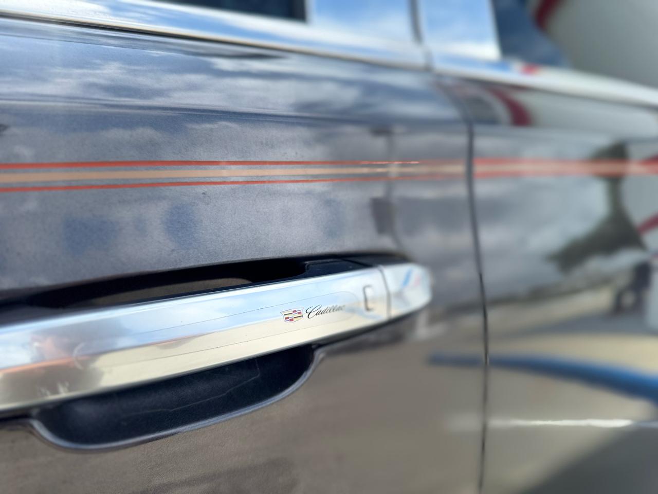 Cadillac Escalade ESV Luxury 4WD 2016