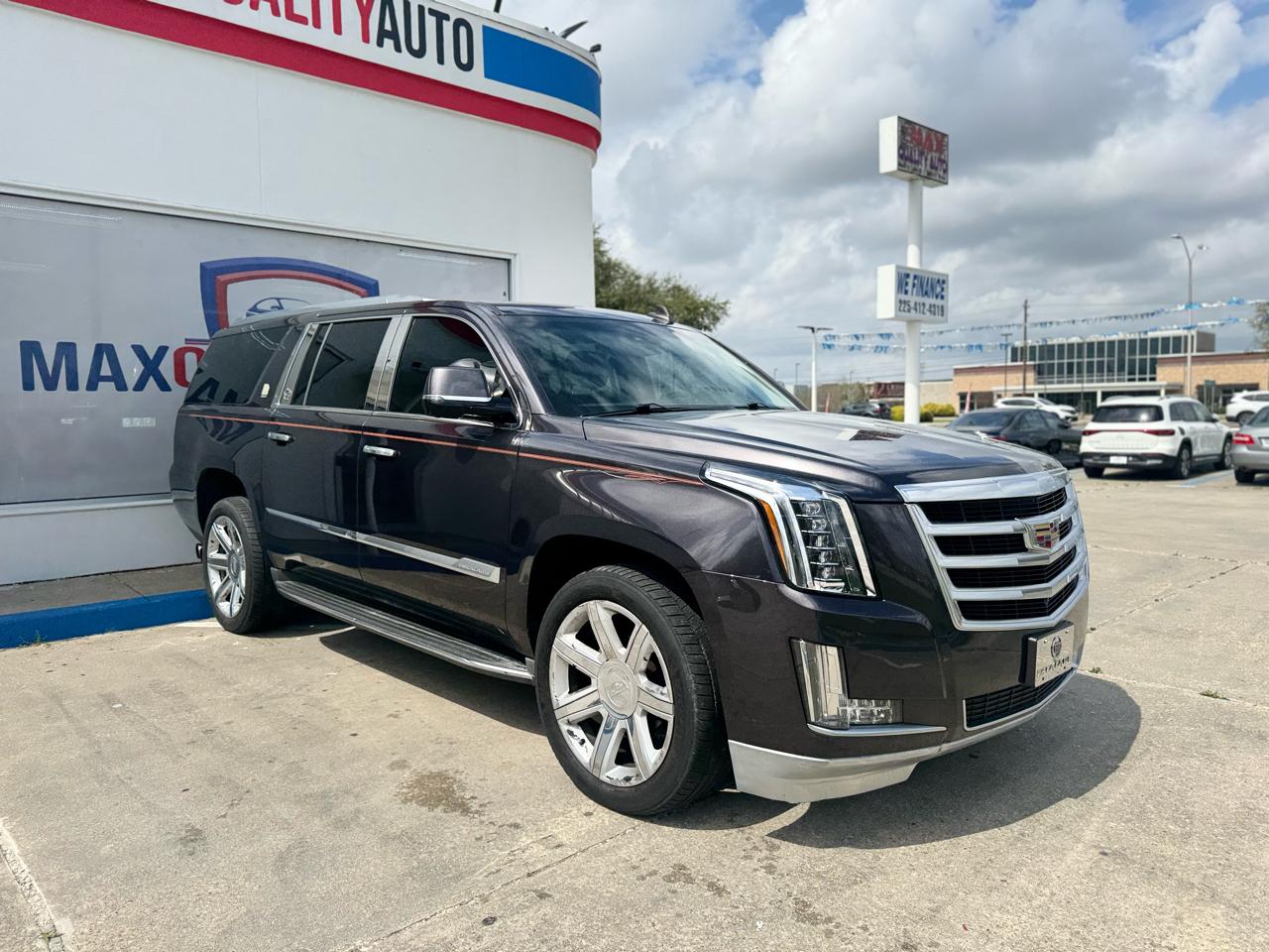 Cadillac Escalade ESV Luxury 4WD 2016