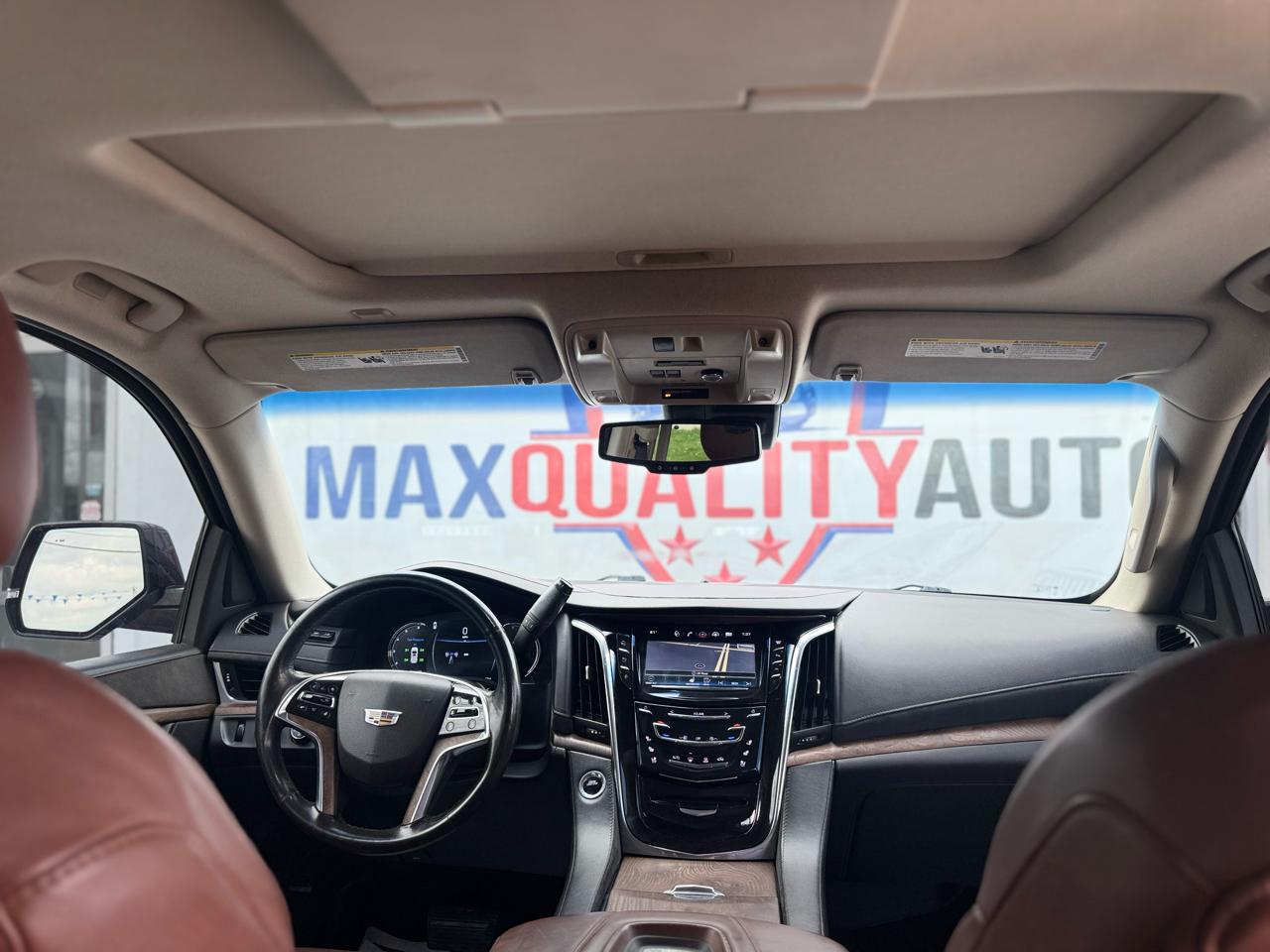 Cadillac Escalade ESV Luxury 4WD 2016