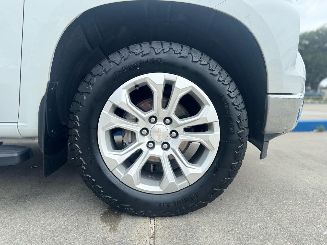 Chevrolet Silverado 1500 LTZ Crew Cab 4WD 2023