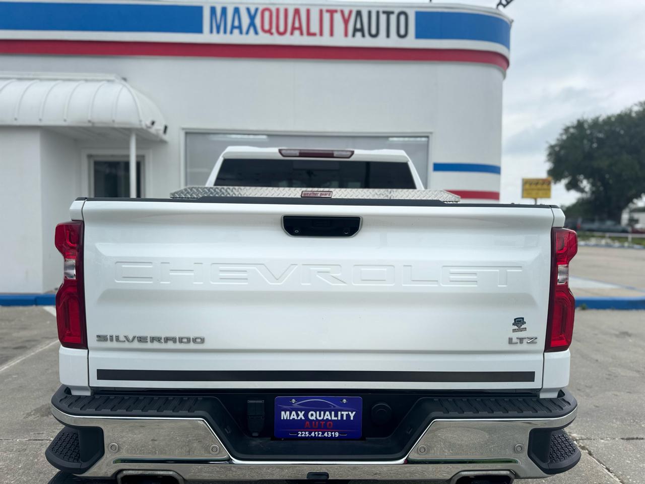 Chevrolet Silverado 1500 LTZ Crew Cab 4WD 2023