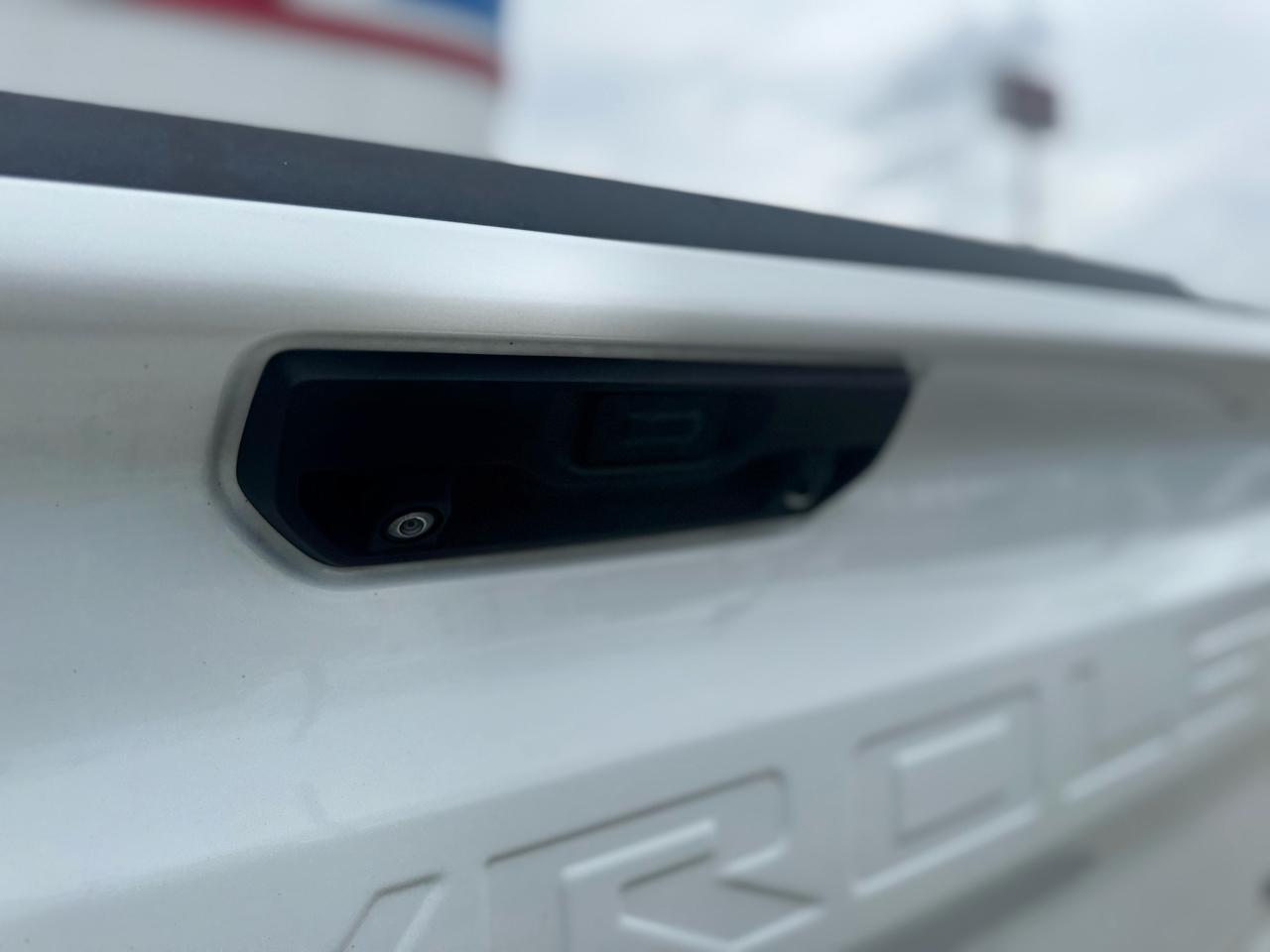 Chevrolet Silverado 1500 LTZ Crew Cab 4WD 2023