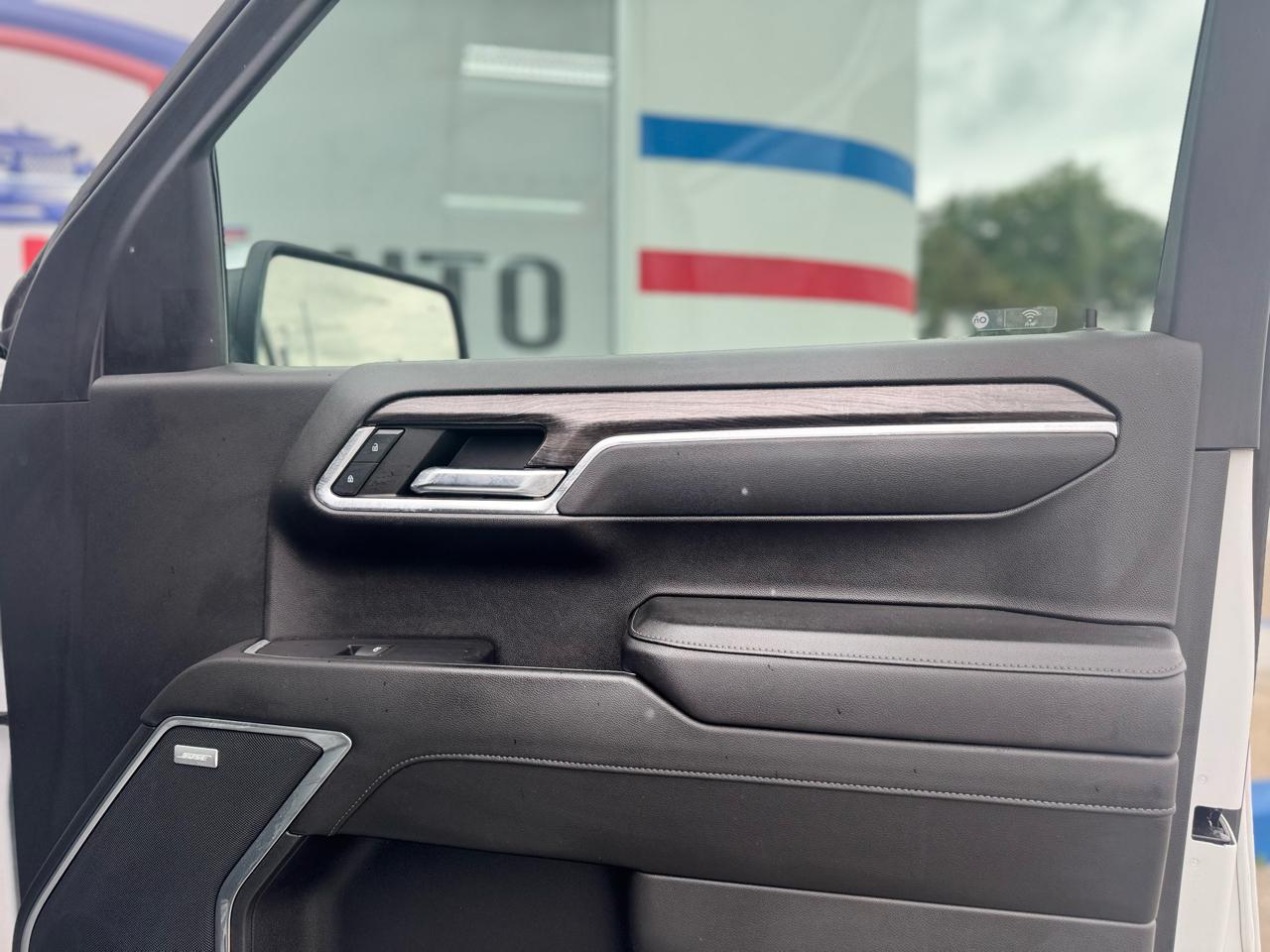Chevrolet Silverado 1500 LTZ Crew Cab 4WD 2023