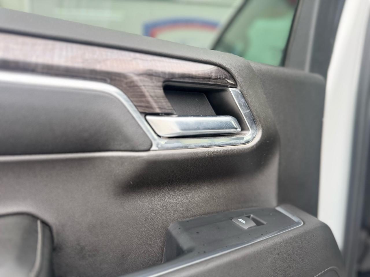 Chevrolet Silverado 1500 LTZ Crew Cab 4WD 2023
