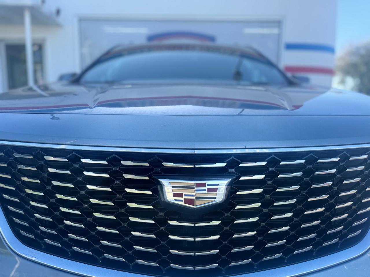 Cadillac XT4 Premium Luxury AWD 2023