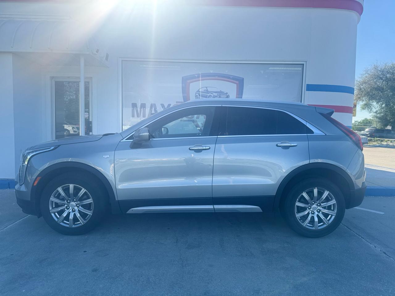 Cadillac XT4 Premium Luxury AWD 2023