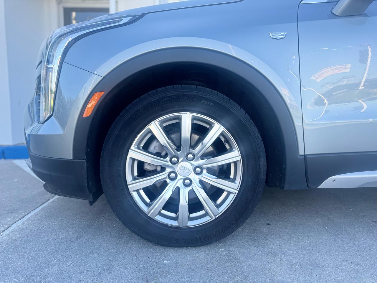 Cadillac XT4 Premium Luxury AWD 2023