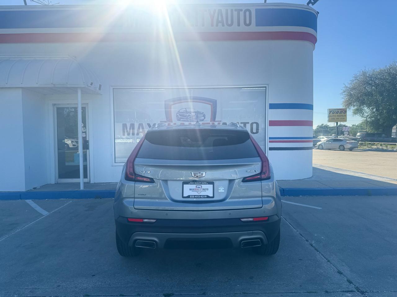 Cadillac XT4 Premium Luxury AWD 2023