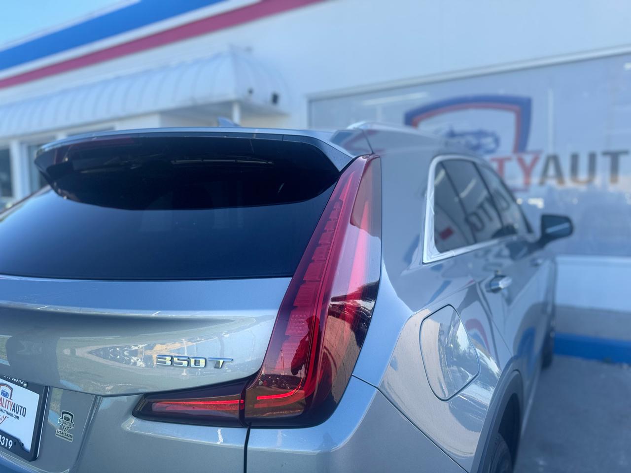 Cadillac XT4 Premium Luxury AWD 2023