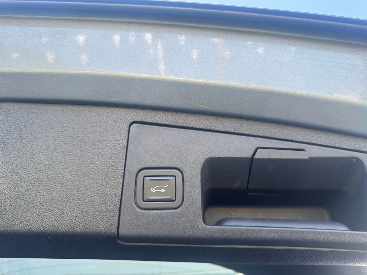 Cadillac XT4 Premium Luxury AWD 2023