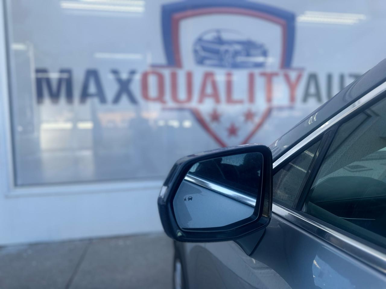 Cadillac XT4 Premium Luxury AWD 2023