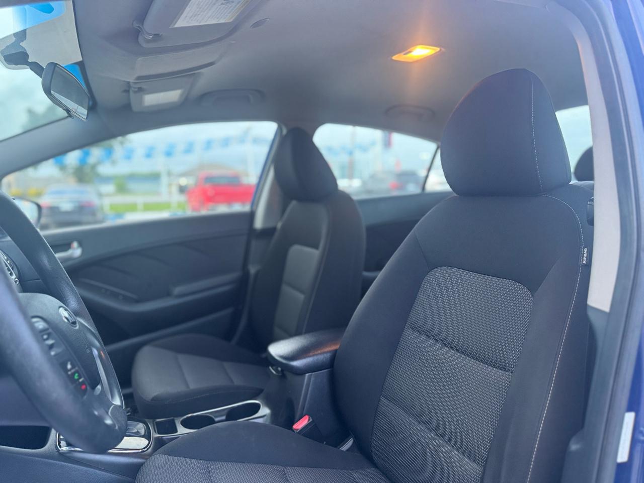 Kia Forte LX 6A 2017