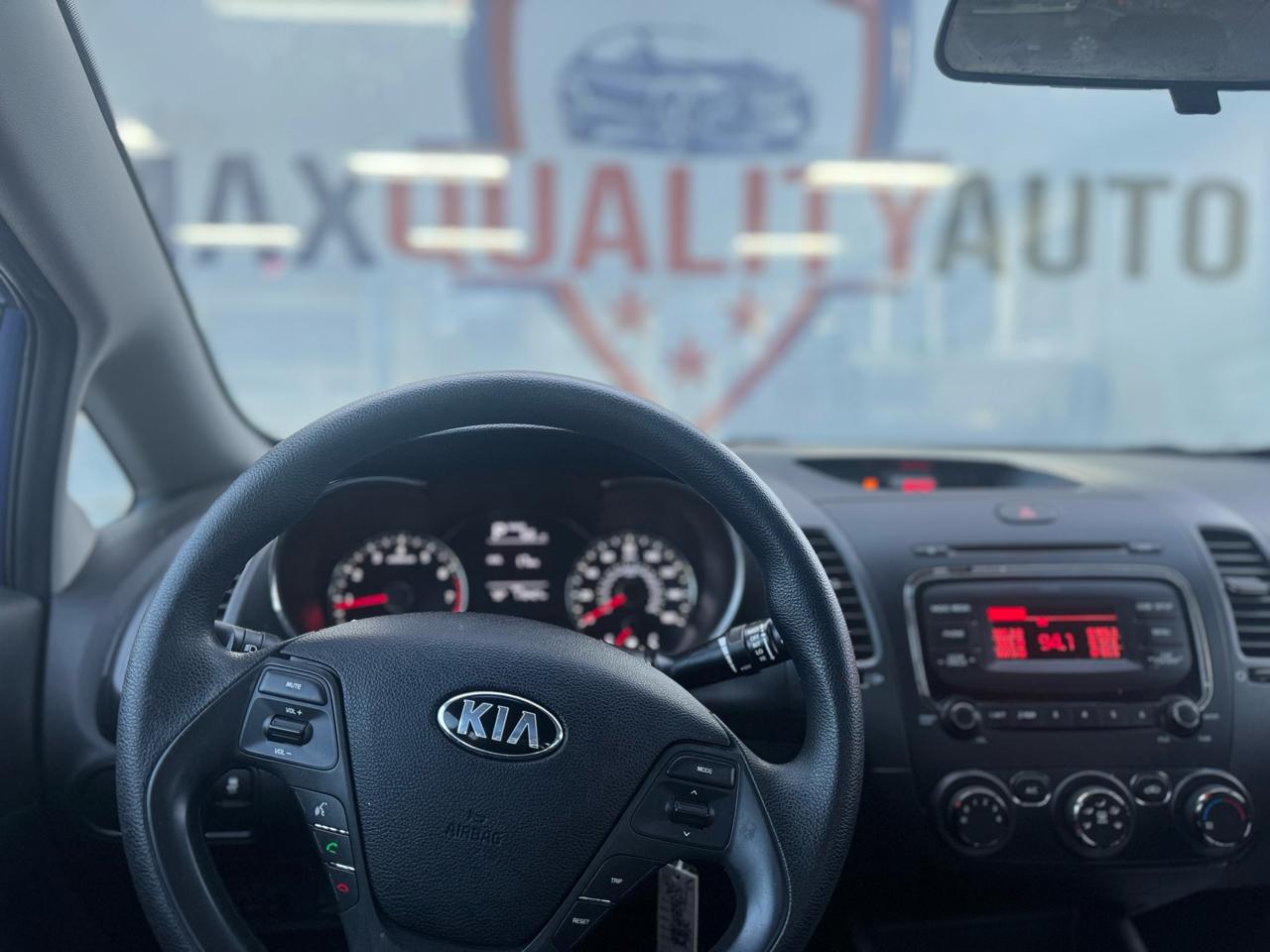 Kia Forte LX 6A 2017