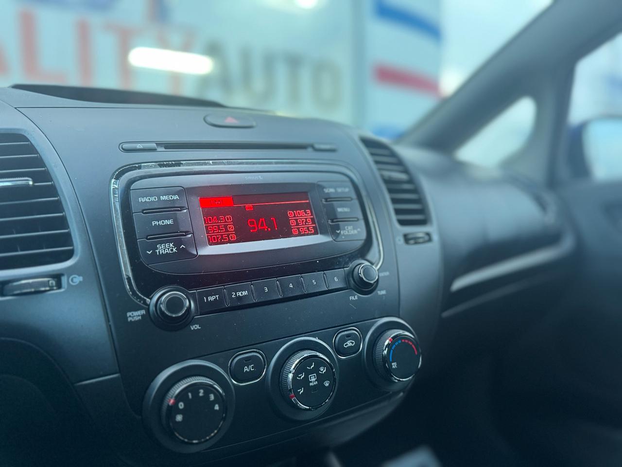 Kia Forte LX 6A 2017