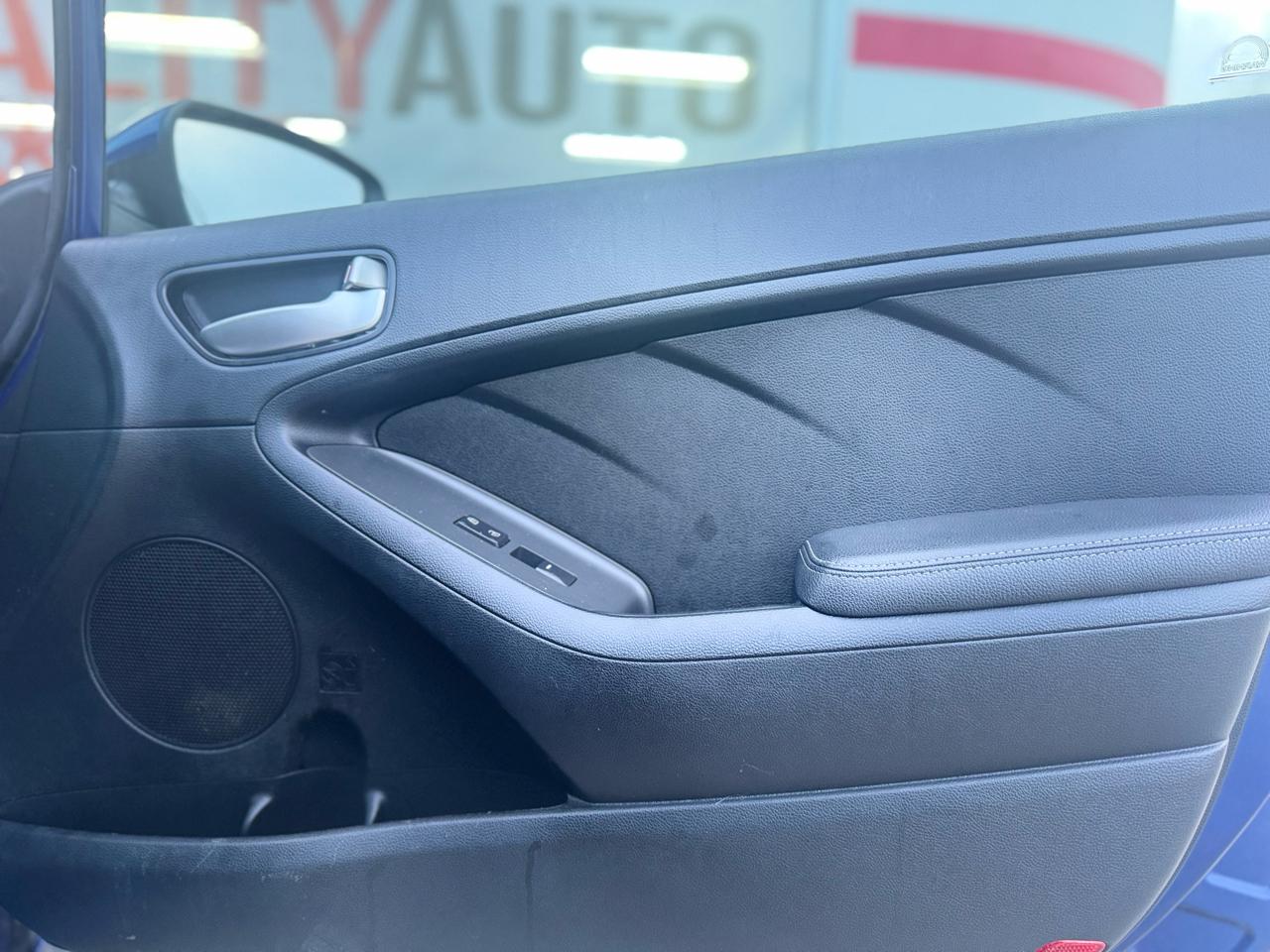 Kia Forte LX 6A 2017