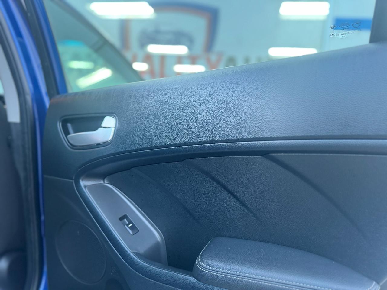 Kia Forte LX 6A 2017