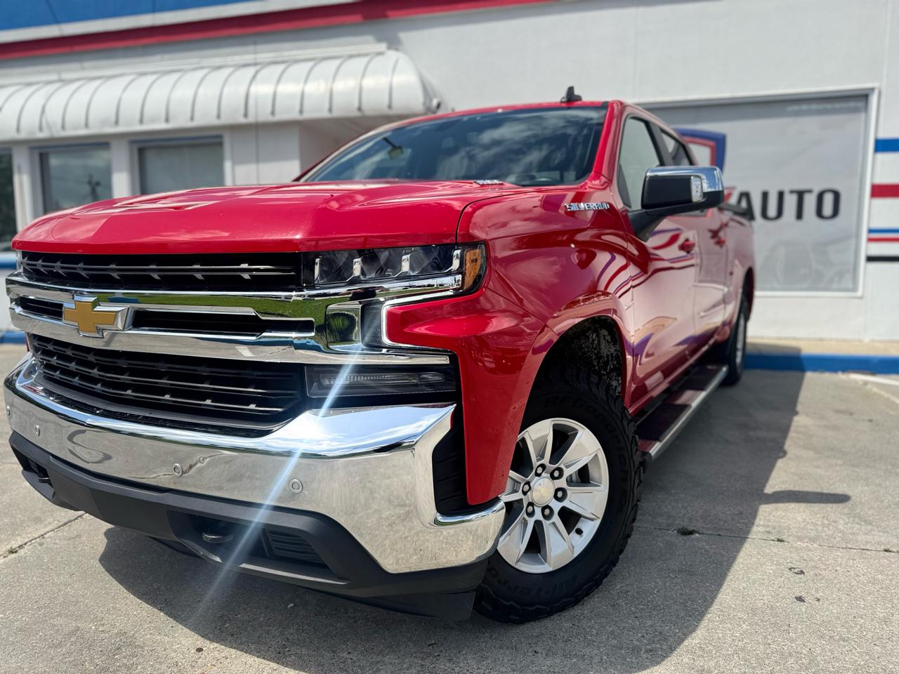 Chevrolet Silverado 1500 LT Crew Cab 4WD 2021