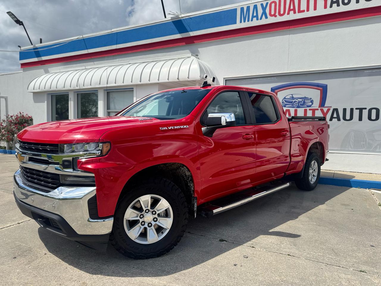 Chevrolet Silverado 1500 LT Crew Cab 4WD 2021