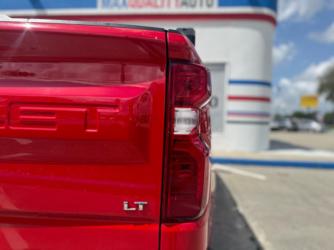 Chevrolet Silverado 1500 LT Crew Cab 4WD 2021