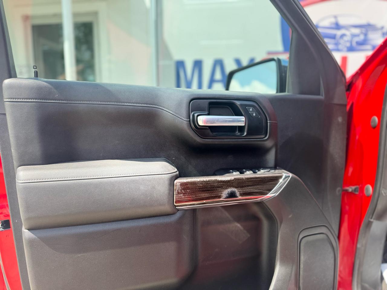 Chevrolet Silverado 1500 LT Crew Cab 4WD 2021