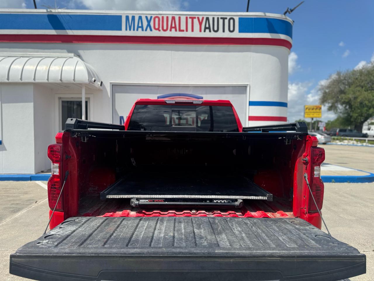 Chevrolet Silverado 1500 LT Crew Cab 4WD 2021
