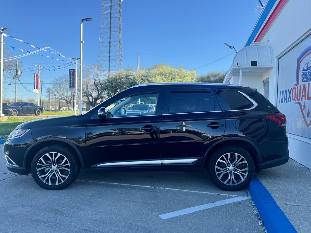 Mitsubishi Outlander SEL AWD 2018