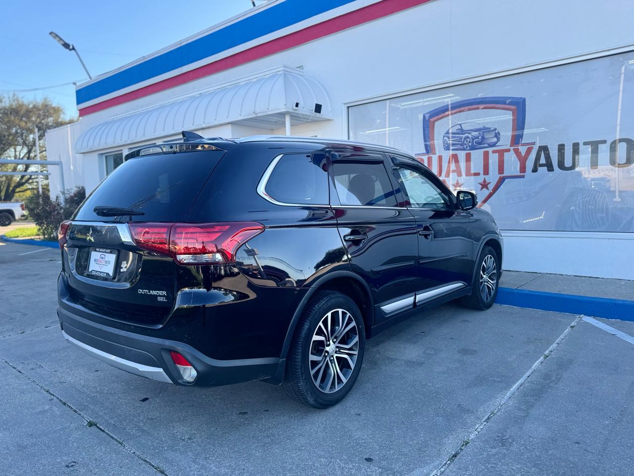 Mitsubishi Outlander SEL AWD 2018