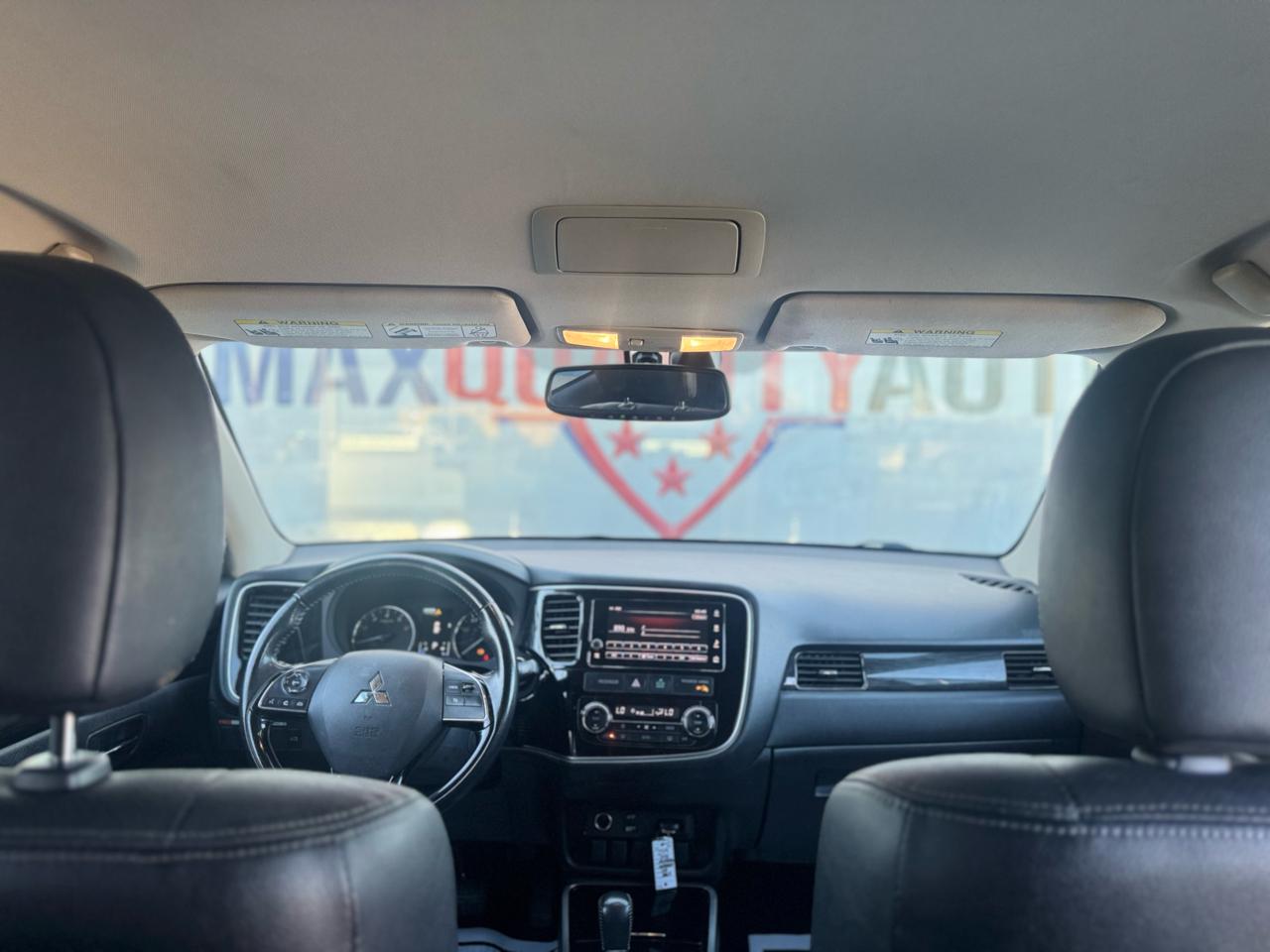 Mitsubishi Outlander SEL AWD 2018