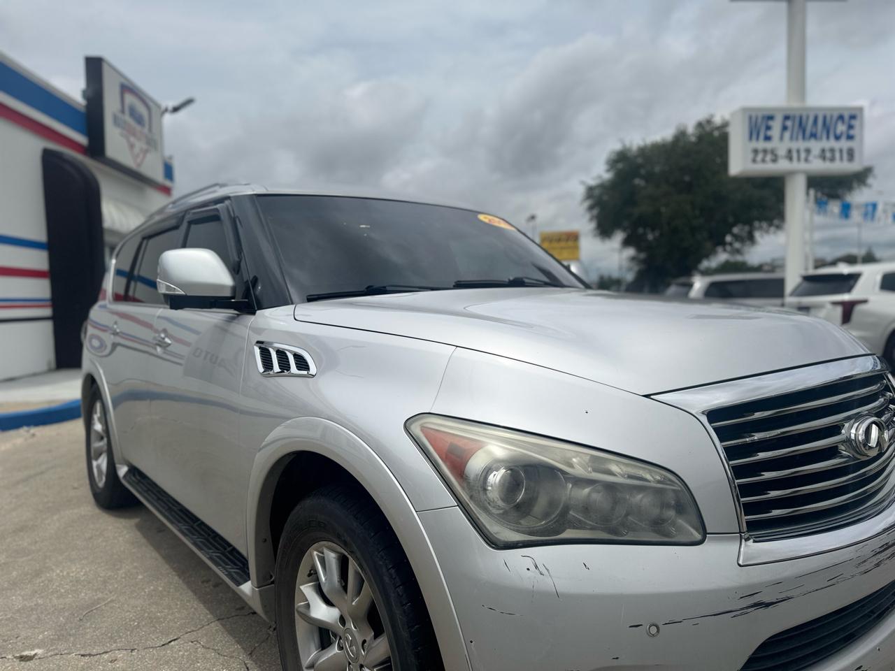 Infiniti QX56 4WD 2013