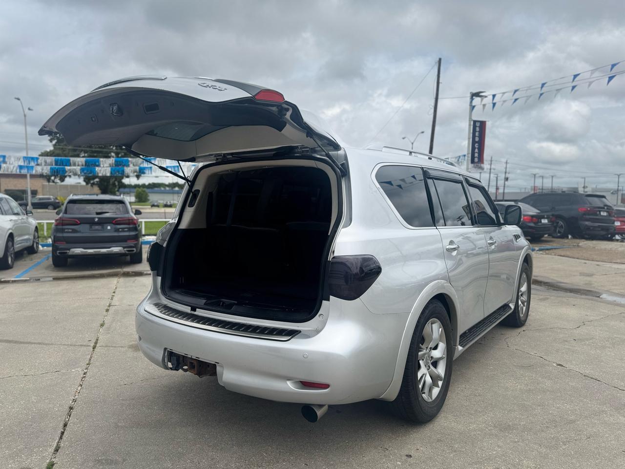 Infiniti QX56 4WD 2013