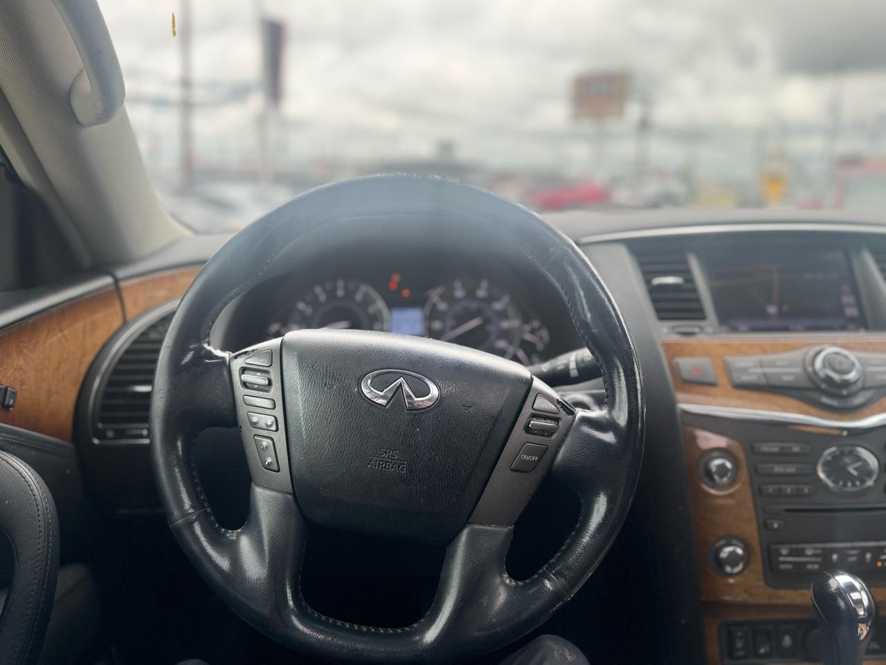 Infiniti QX56 4WD 2013