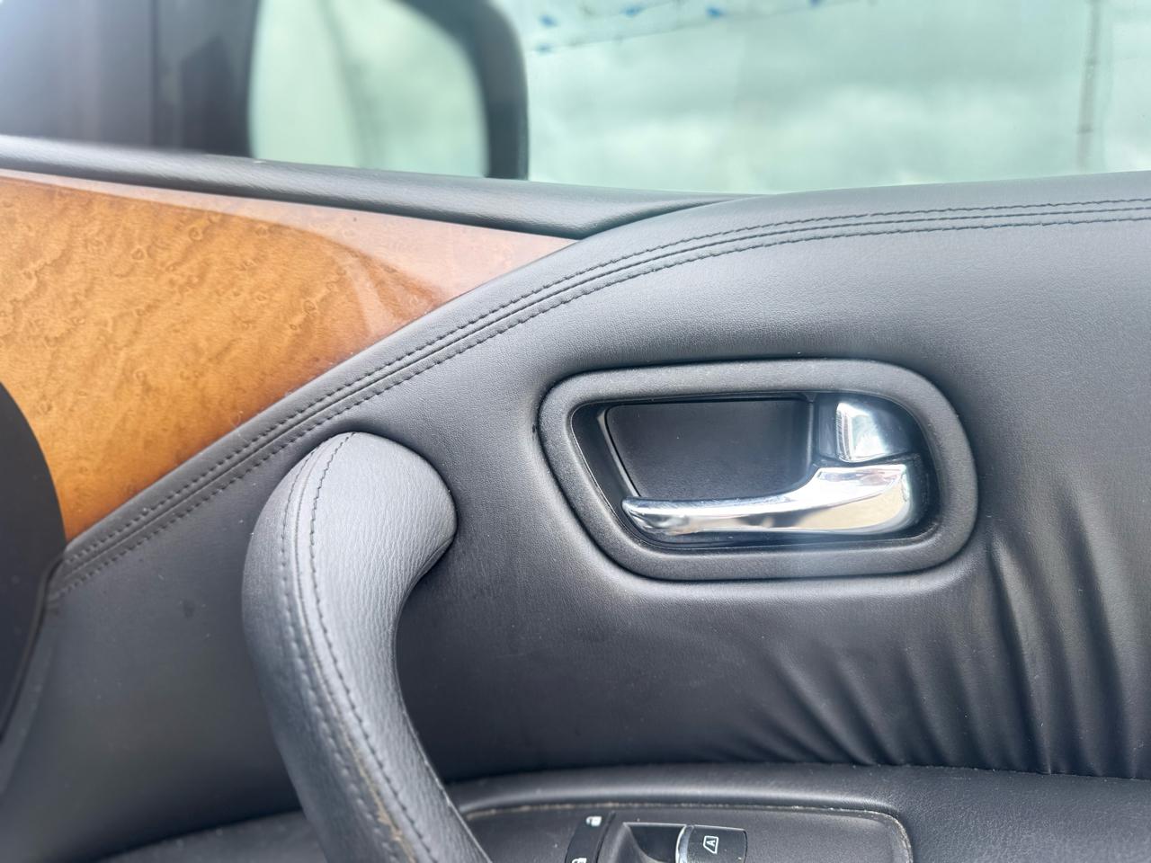 Infiniti QX56 4WD 2013