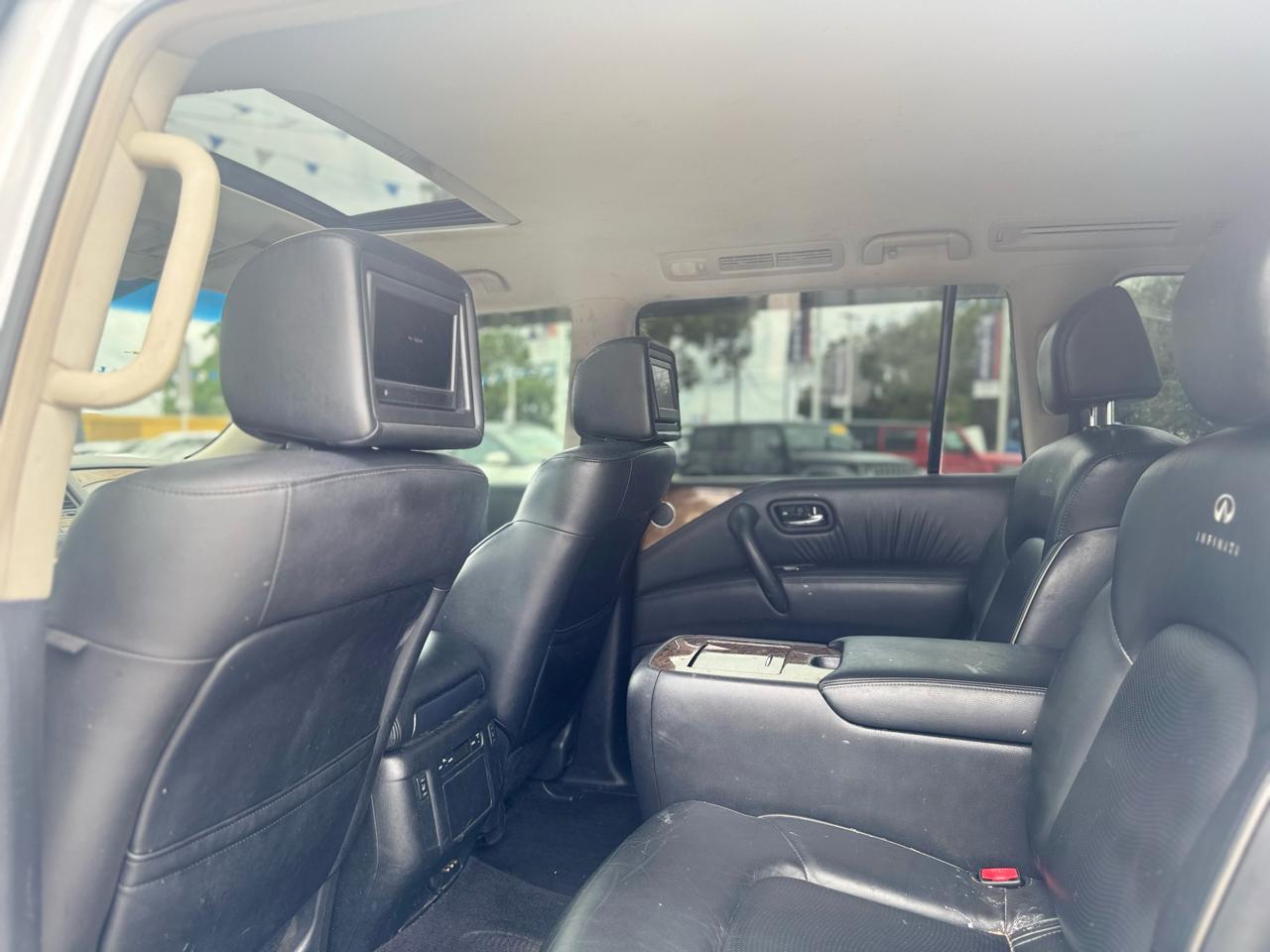 Infiniti QX56 4WD 2013