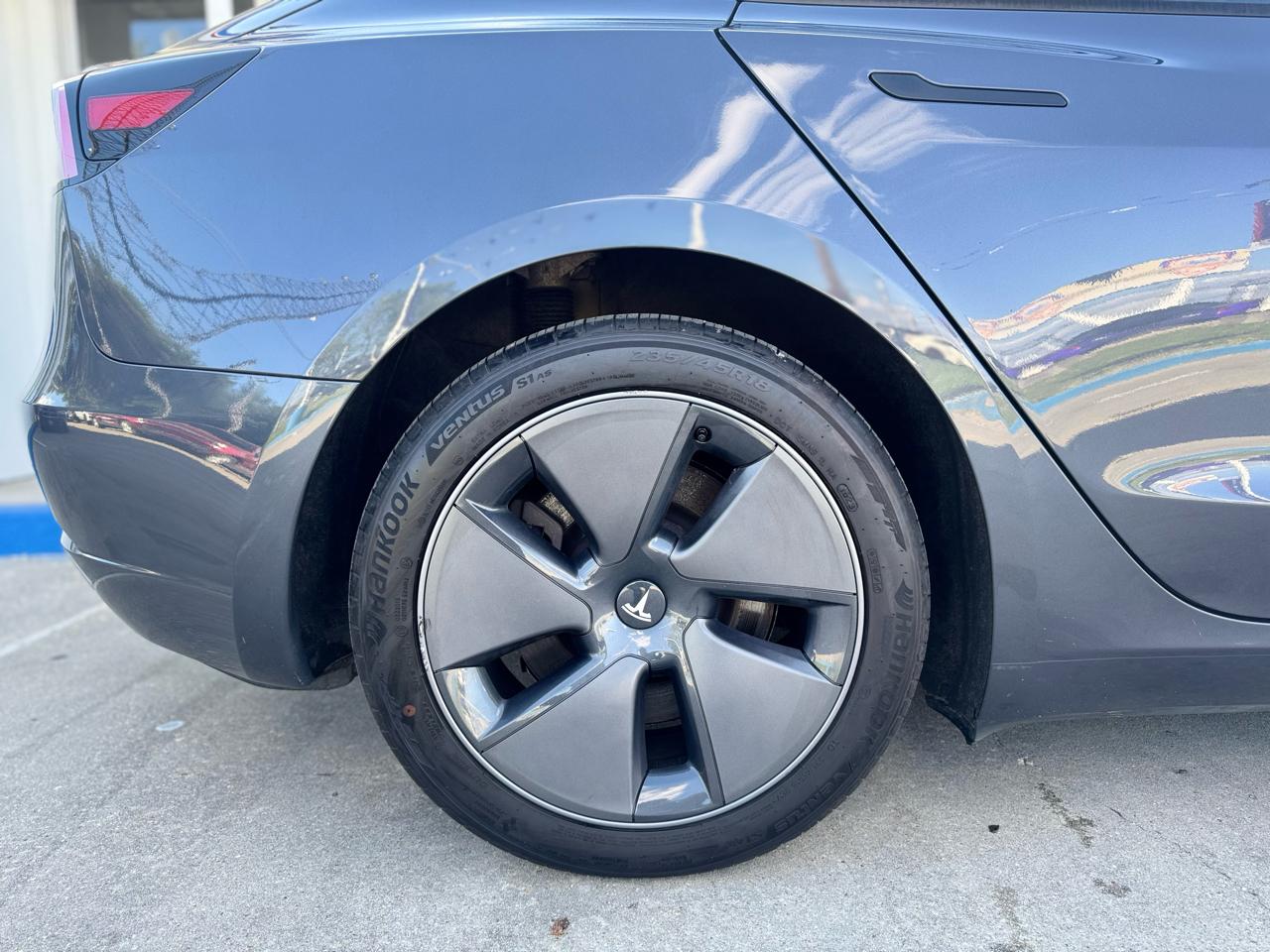 Tesla Model 3 Base 2023