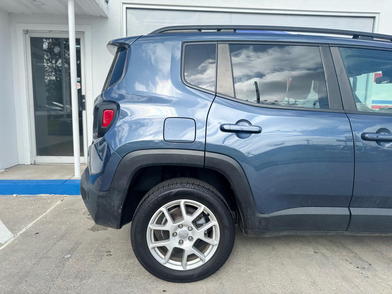 Jeep Renegade Latitude 4WD 2021