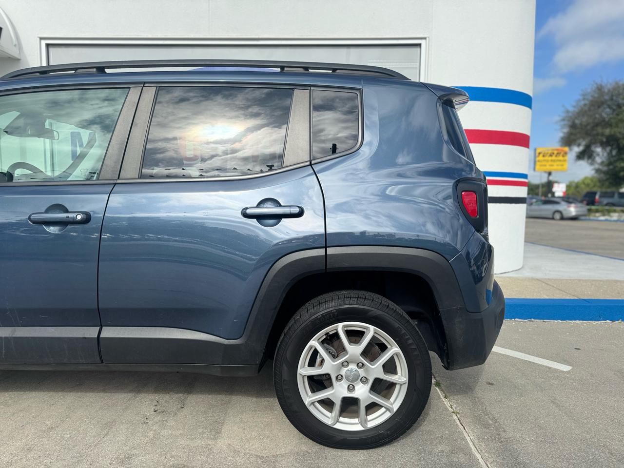 Jeep Renegade Latitude 4WD 2021