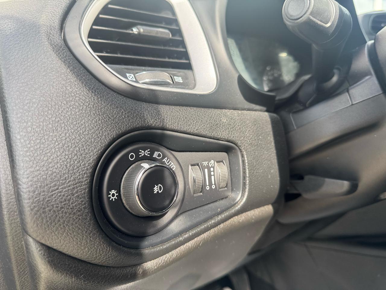 Jeep Renegade Latitude 4WD 2021