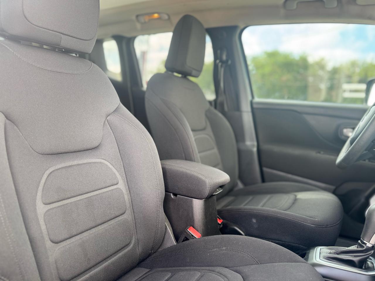 Jeep Renegade Latitude 4WD 2021