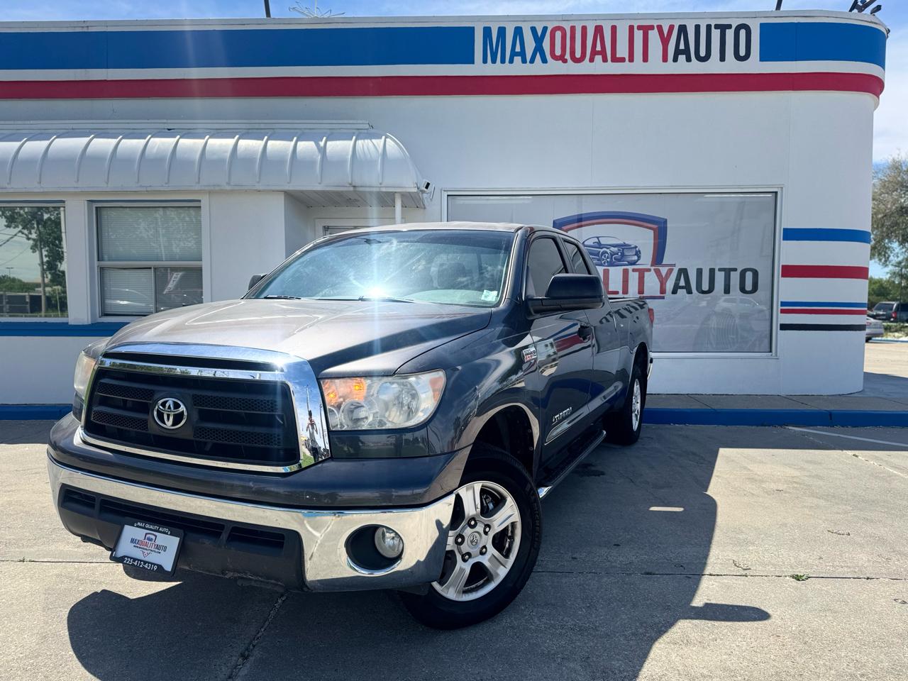 Toyota Tundra Tundra-Grade 5.7L FFV Double Cab 4WD 2012