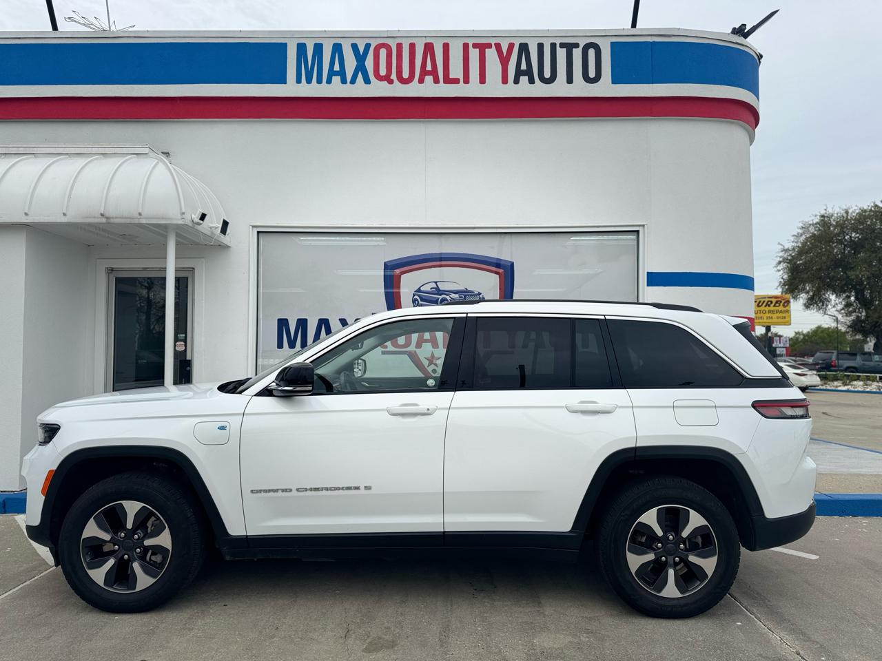 Jeep Grand Cherokee 4xe Base 2023