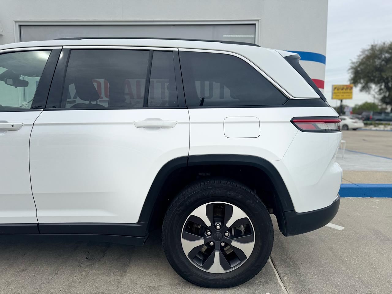 Jeep Grand Cherokee 4xe Base 2023