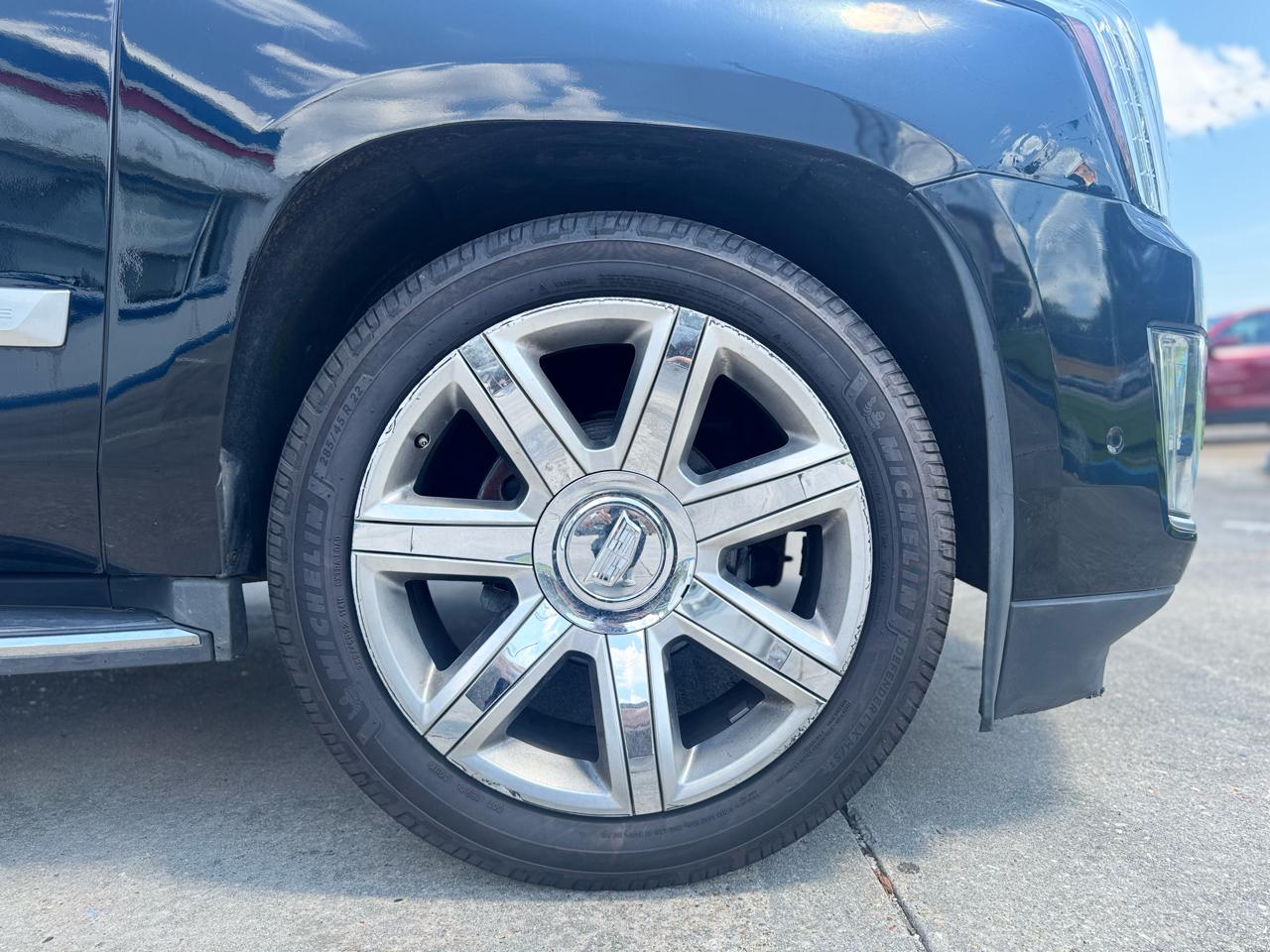 Cadillac Escalade ESV Luxury 4WD 2019