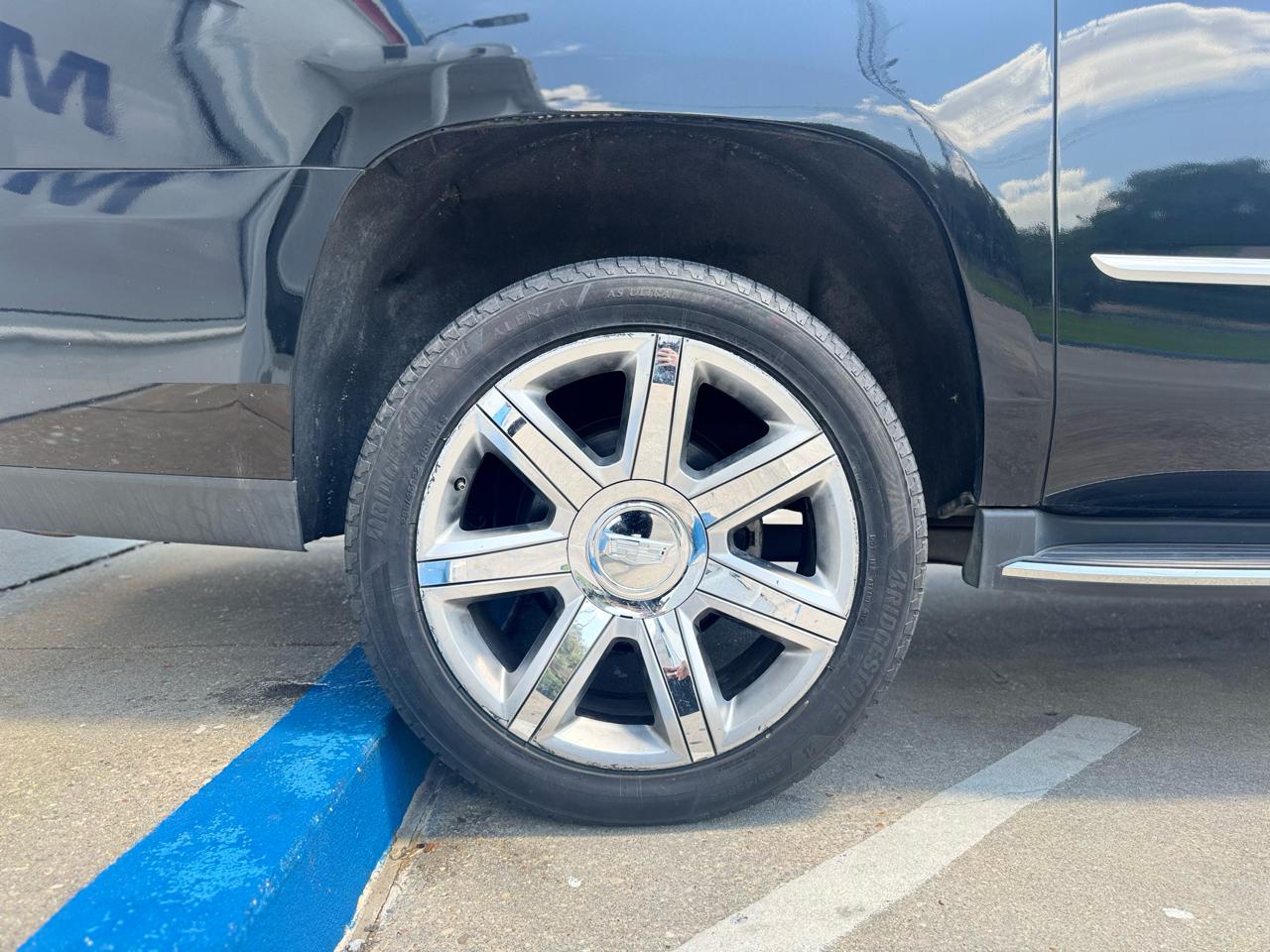 Cadillac Escalade ESV Luxury 4WD 2019