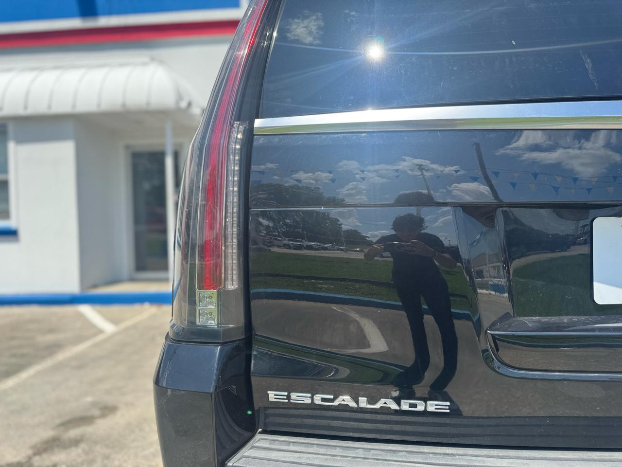 Cadillac Escalade ESV Luxury 4WD 2019