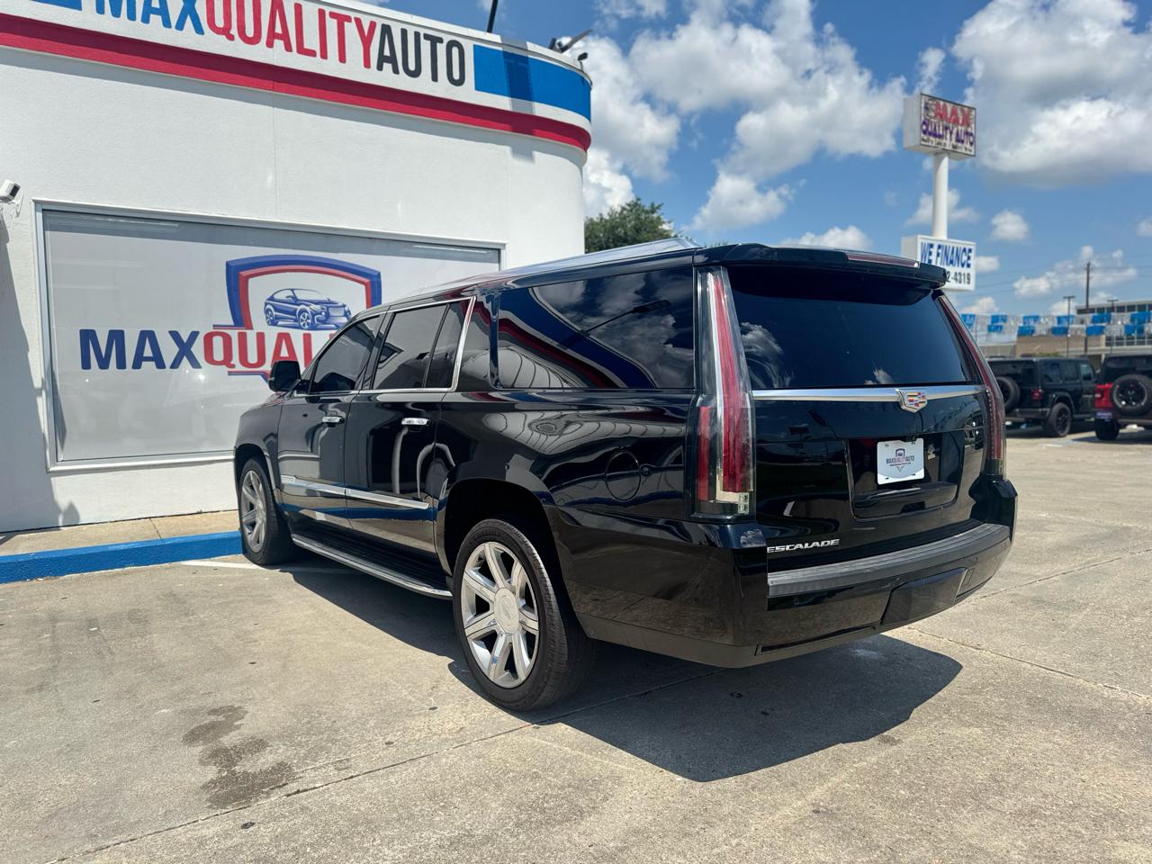 Cadillac Escalade ESV Luxury 4WD 2019