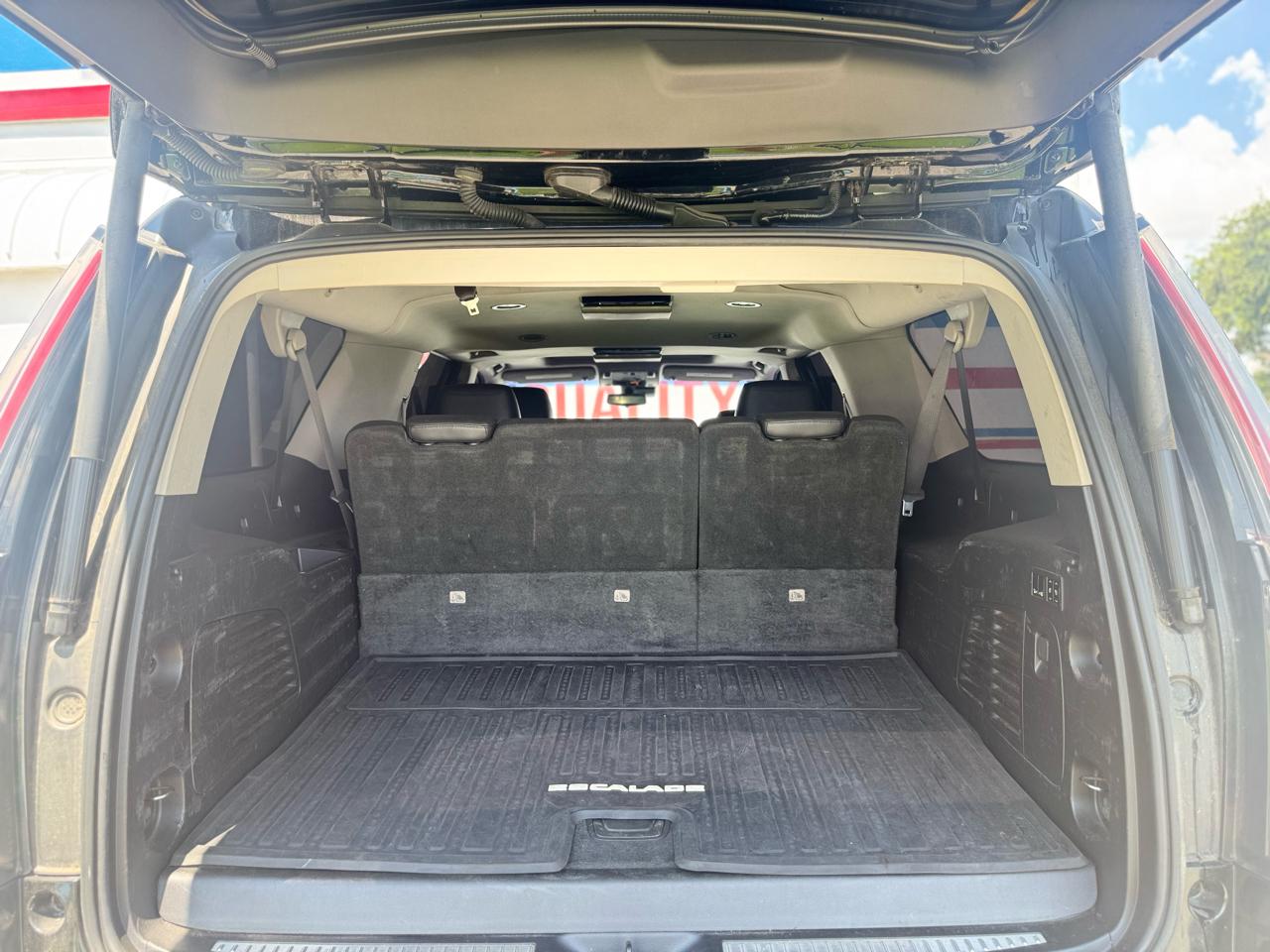 Cadillac Escalade ESV Luxury 4WD 2019